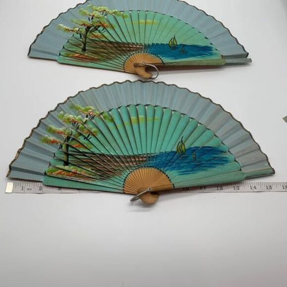 Vintage Hand Fans Handpainted Tropical Caribbean Set of 2 - Picture 6 of 10